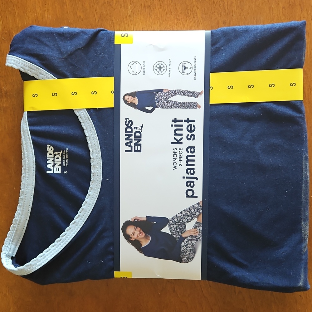 Lands End Womens Pajama Set Sz Small Navy Blue Printed Poly Spandex Lounge Sleep